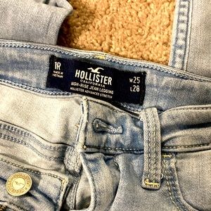 SOLD Hollister jegging